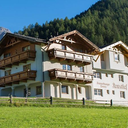 Pension Roasthof Neustift im Stubaital Zewnętrze zdjęcie