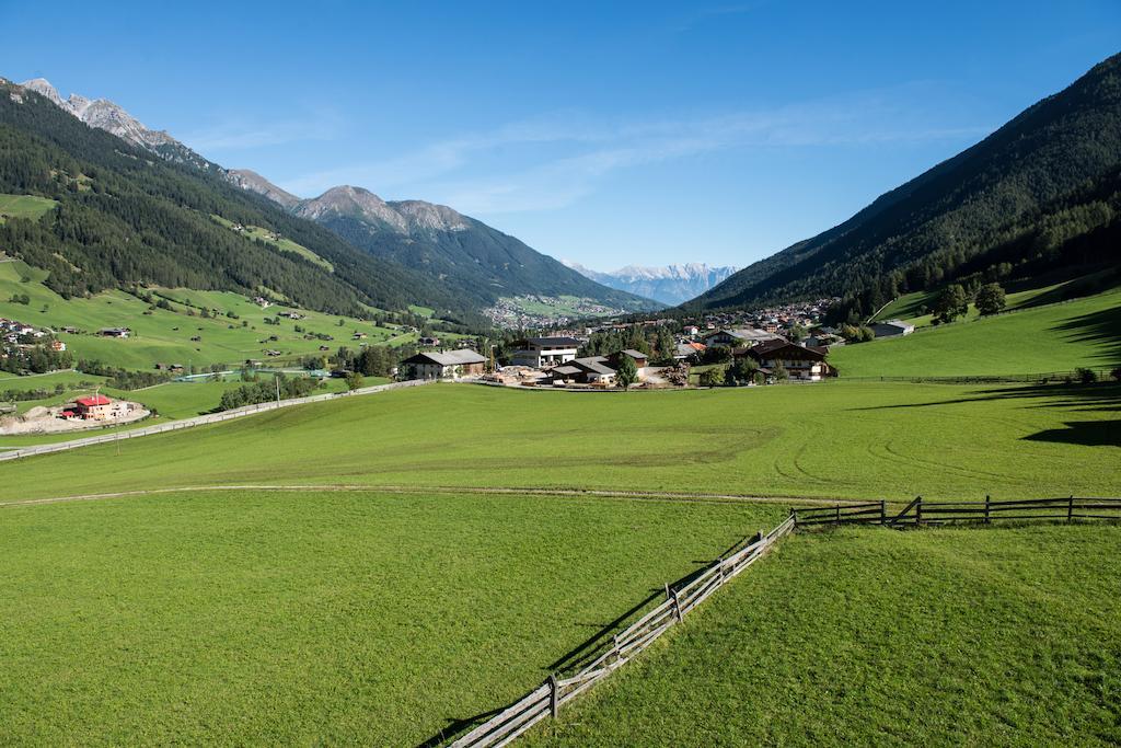 Pension Roasthof Neustift im Stubaital Zewnętrze zdjęcie