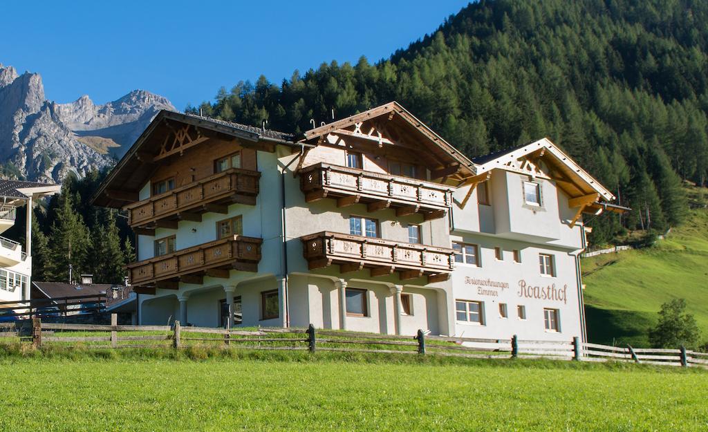 Pension Roasthof Neustift im Stubaital Zewnętrze zdjęcie