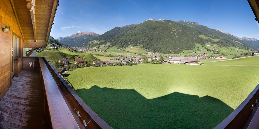 Pension Roasthof Neustift im Stubaital Zewnętrze zdjęcie