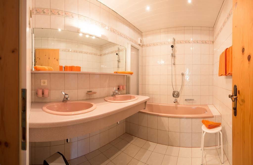 Pension Roasthof Neustift im Stubaital Zewnętrze zdjęcie
